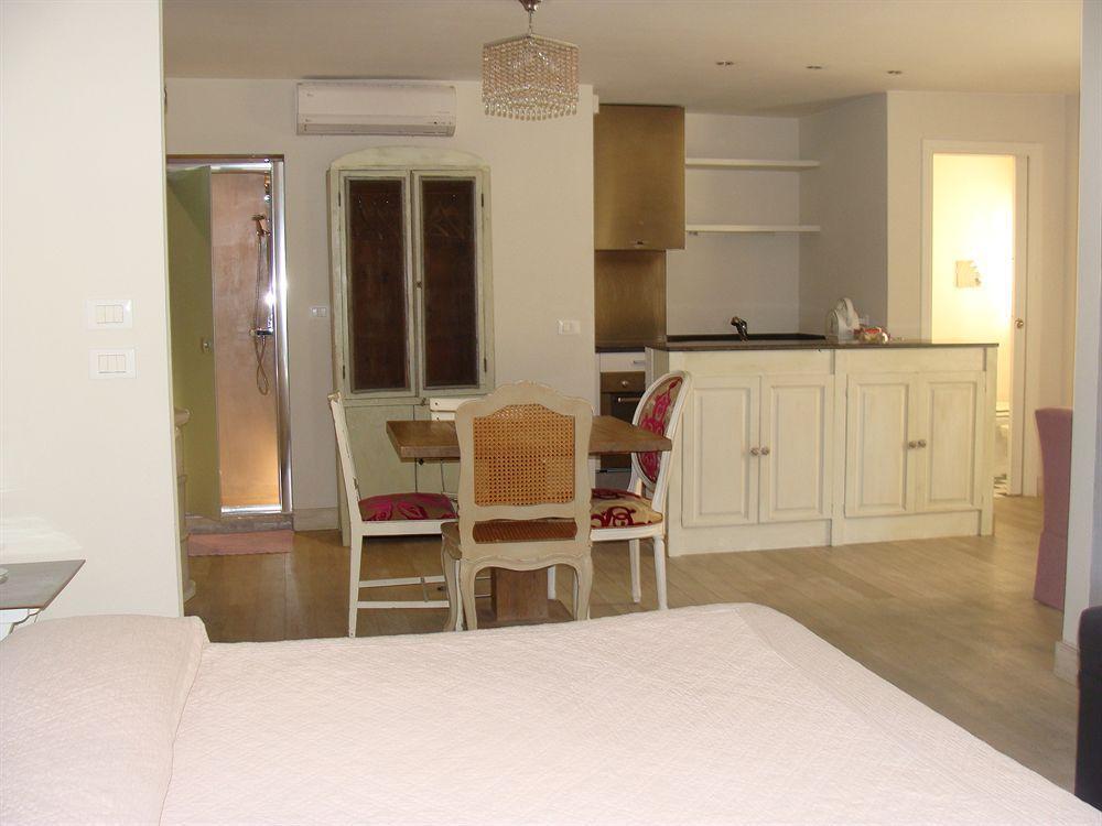 Bb 22 Charming Rooms & Apartments Palermo Kültér fotó